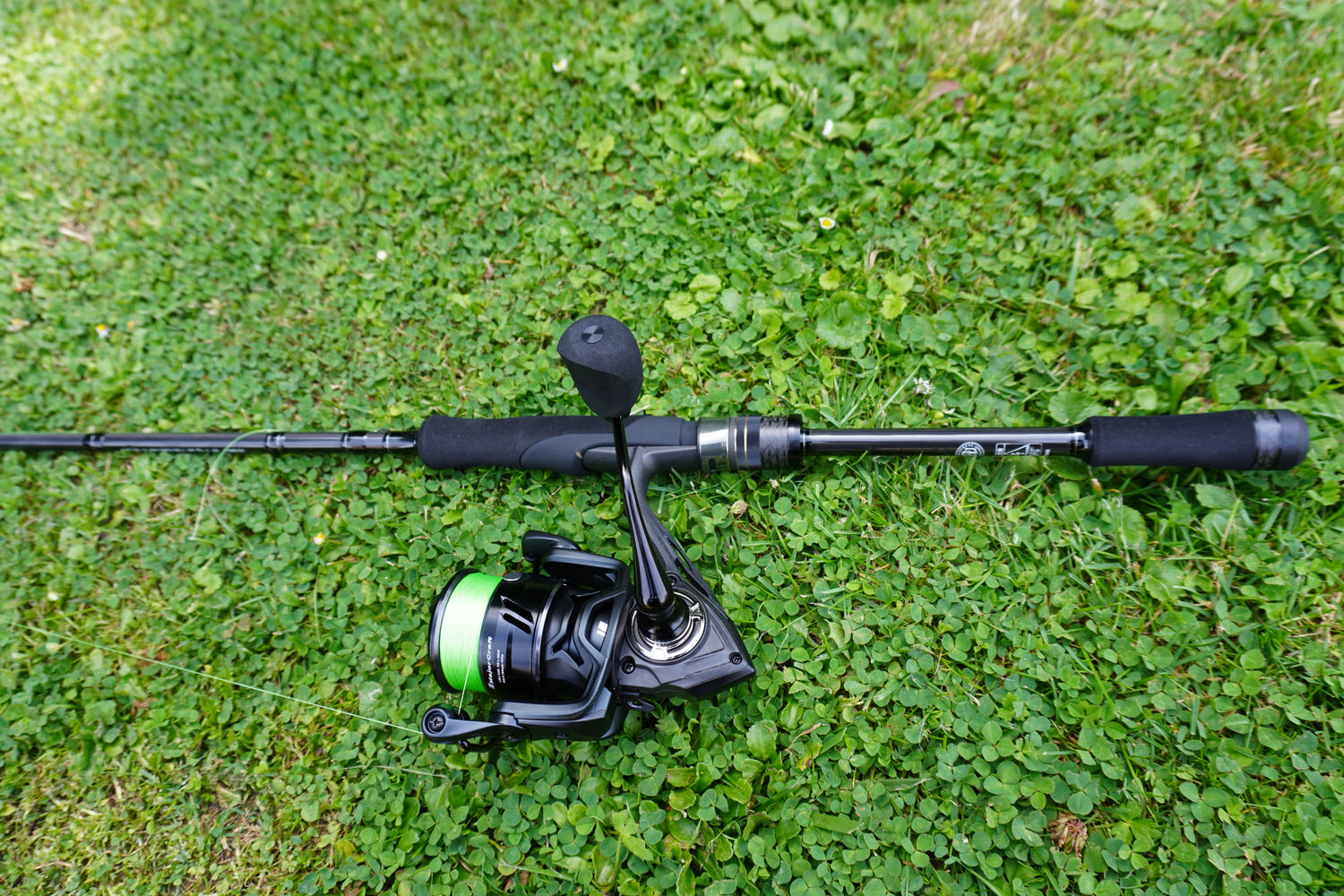 Legit Design Stand Out SOS68ML-2 und Major Craft Ceana SP 2500HG – Für feines Raubfischangeln